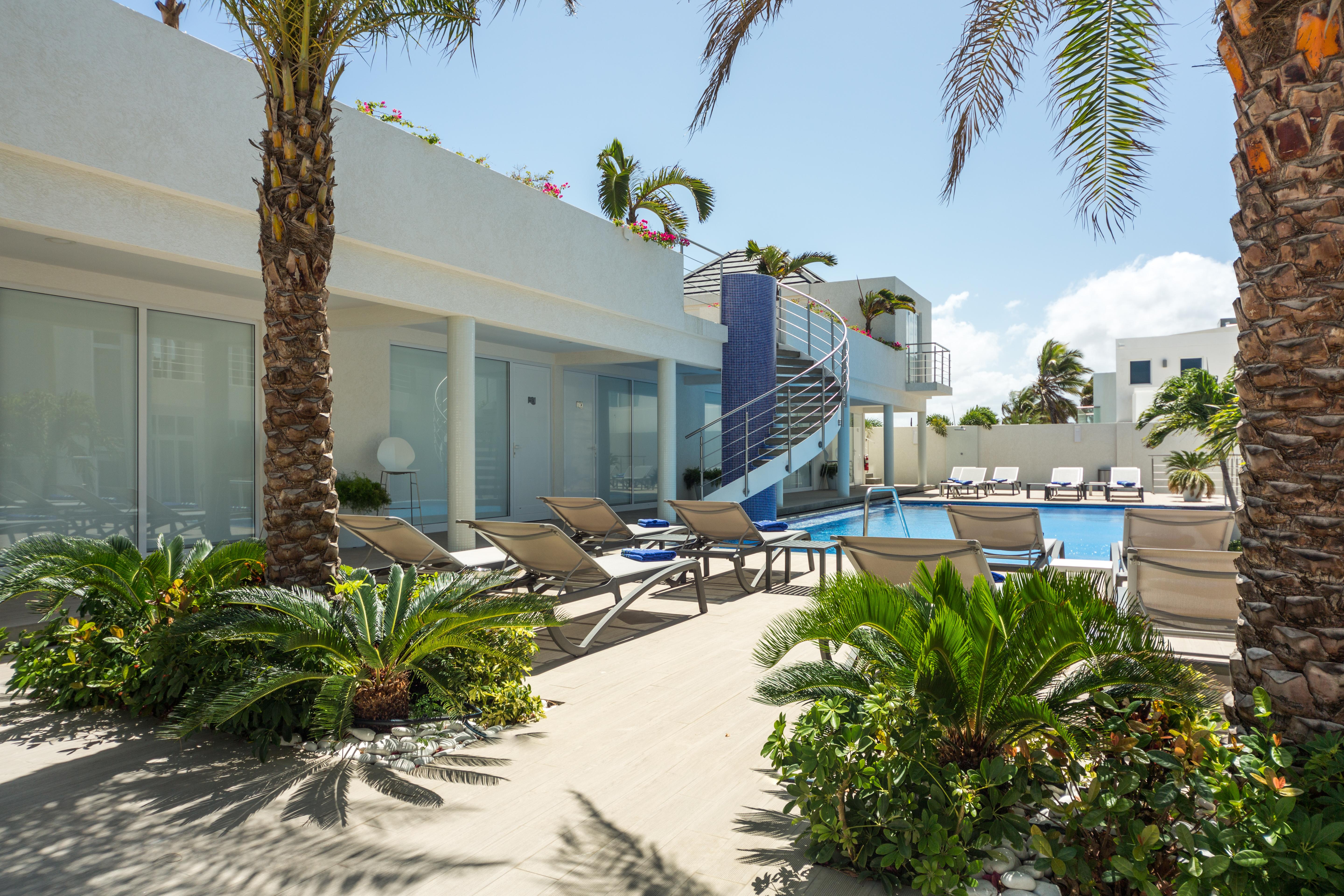 Ocean Z Boutique Hotel Palm Beach Bagian luar foto