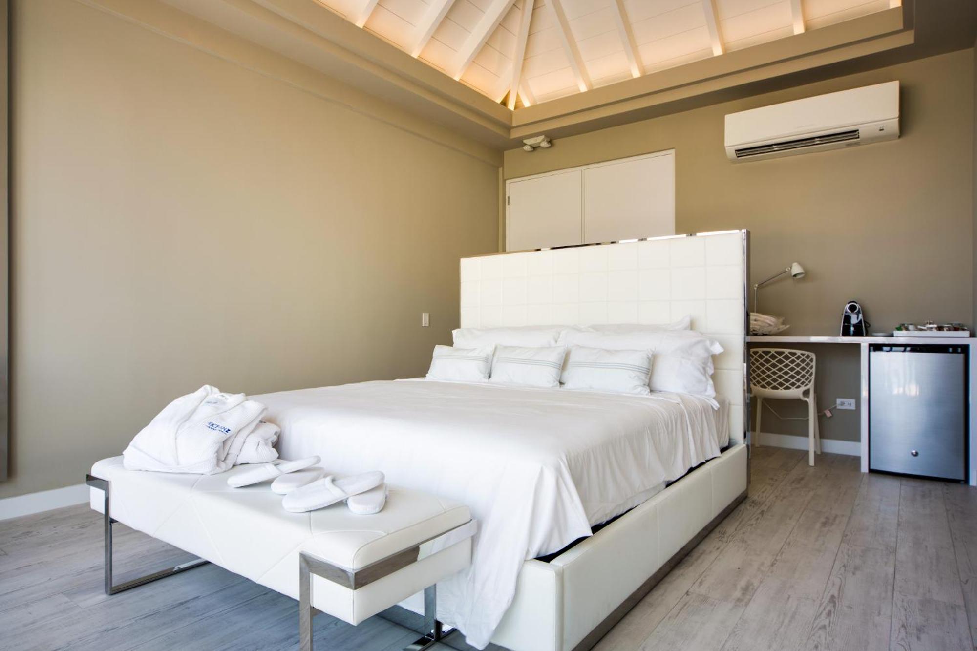 Ocean Z Boutique Hotel Palm Beach Bagian luar foto