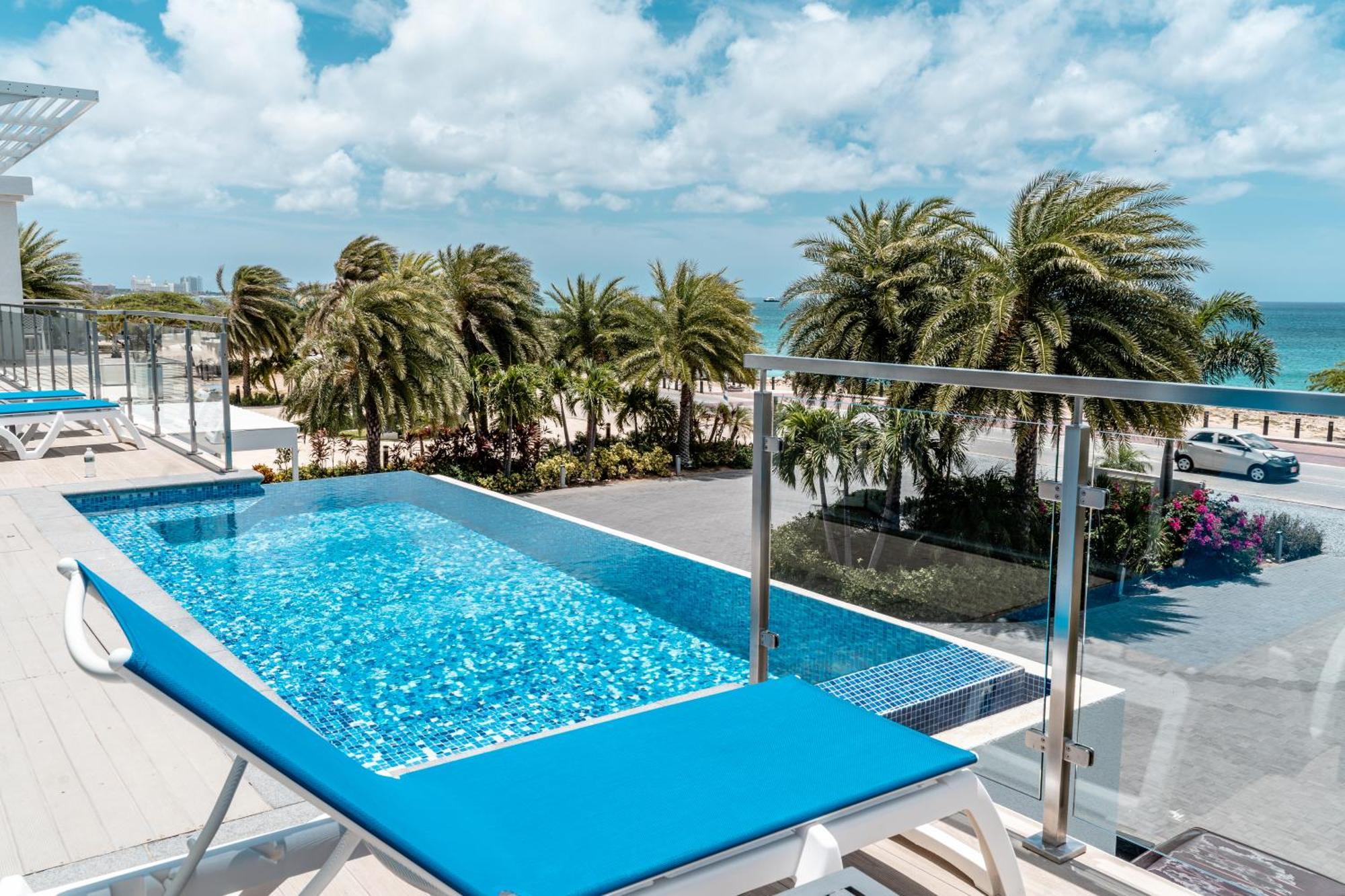 Ocean Z Boutique Hotel Palm Beach Bagian luar foto