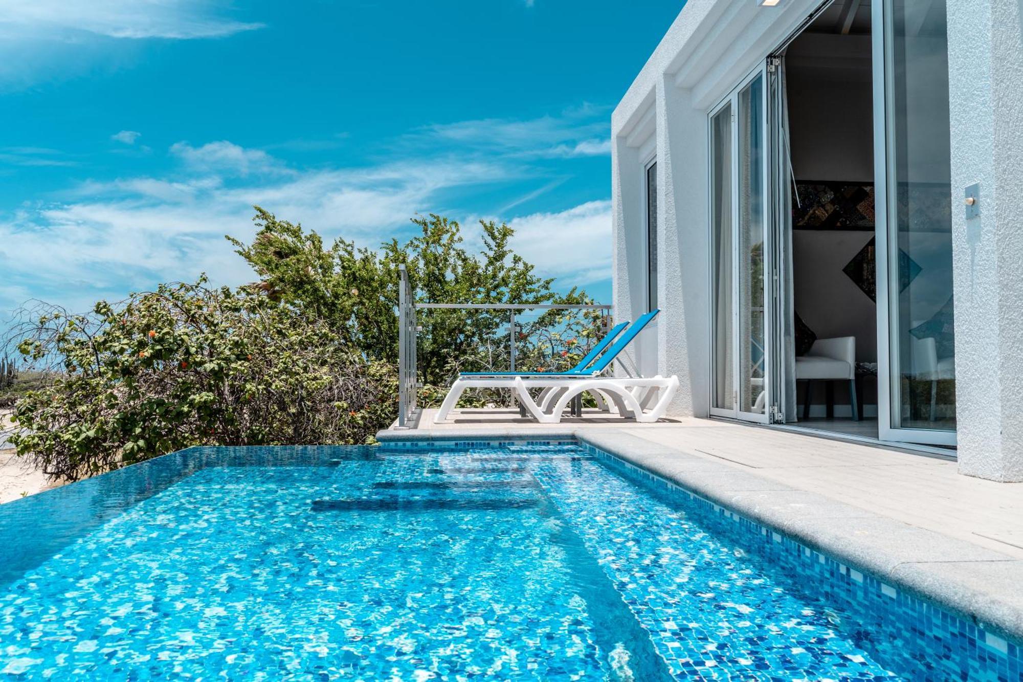 Ocean Z Boutique Hotel Palm Beach Bagian luar foto